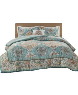 Bedding / Linens