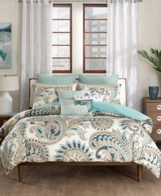 Bedding / Linens