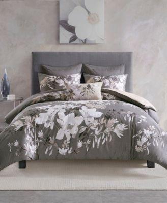 Bedding / Linens