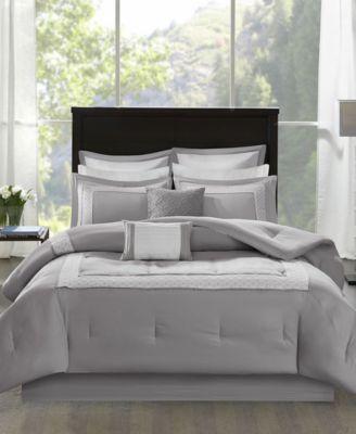 Bedding / Linens